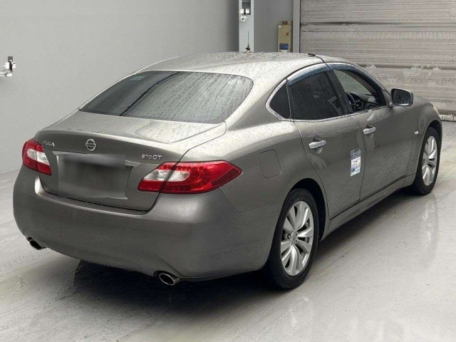 NISSAN FUGA 2011