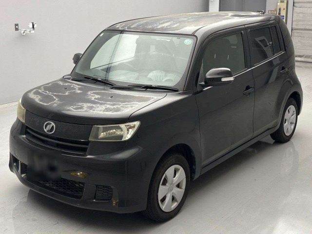 TOYOTA BB 2010