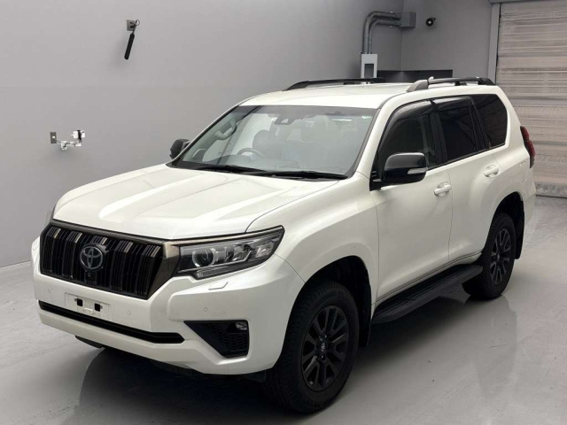 TOYOTA LAND CRUISER PRADO 2022