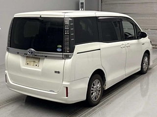 TOYOTA VOXY 2015