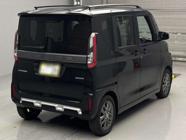 MITSUBISHI DELICA MINI 2023