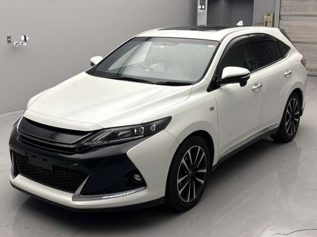 TOYOTA HARRIER 2015