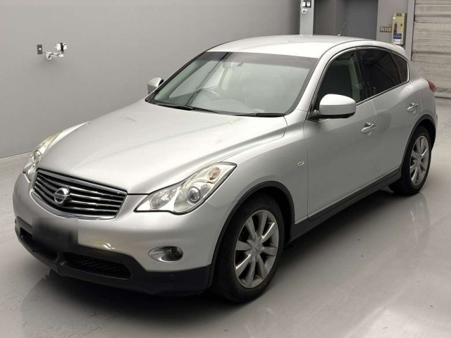 NISSAN SKYLINE CROSSOVER 2009