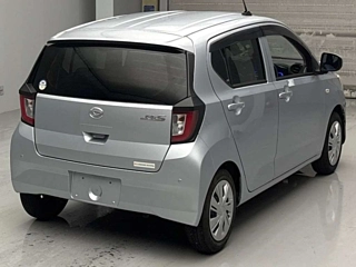 DAIHATSU MIRA E S 2022
