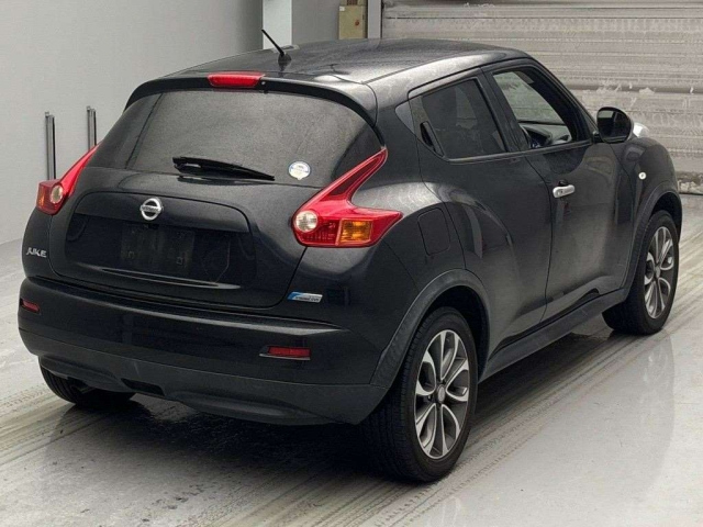 NISSAN JUKE 2013