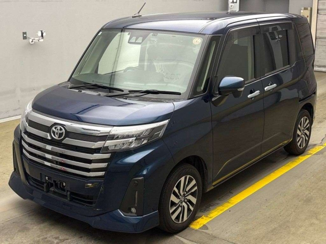 TOYOTA ROOMY 2022