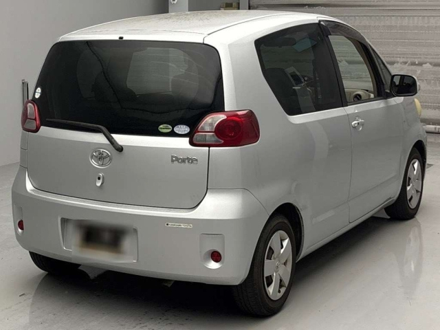 TOYOTA PORTE 2008