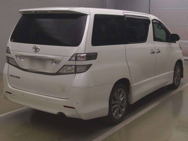 TOYOTA VELLFIRE 2011