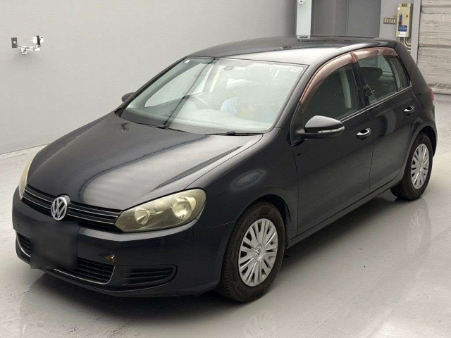 VOLKSWAGEN GOLF 2010