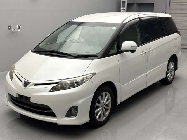 TOYOTA ESTIMA 2009