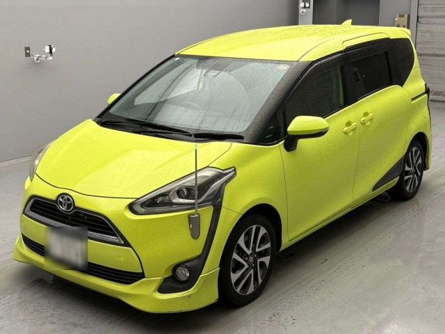 TOYOTA SIENTA 2017