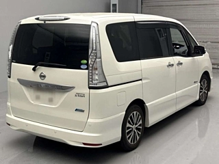 NISSAN SERENA 2015