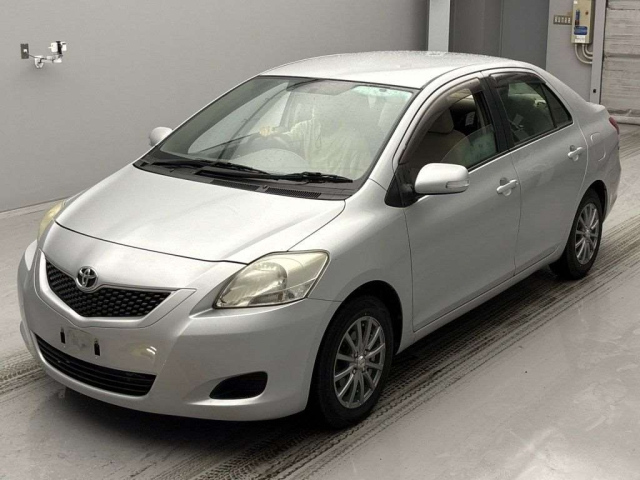 TOYOTA BELTA 2009