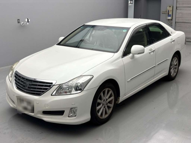 TOYOTA CROWN 2009
