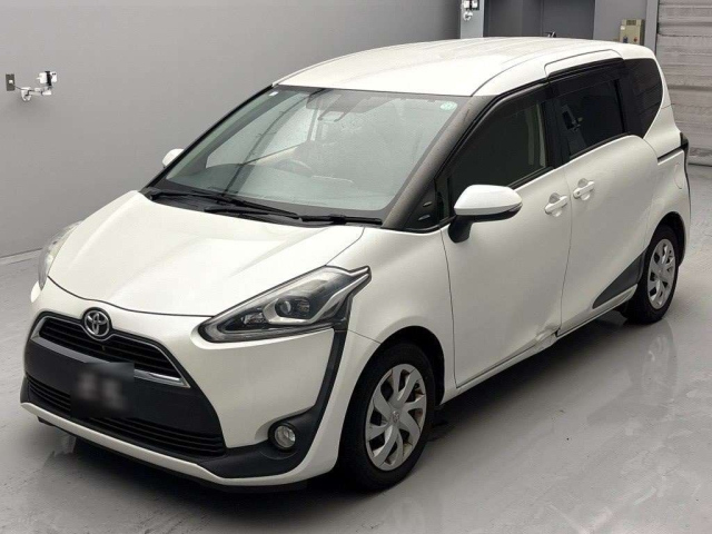 TOYOTA SIENTA 2016