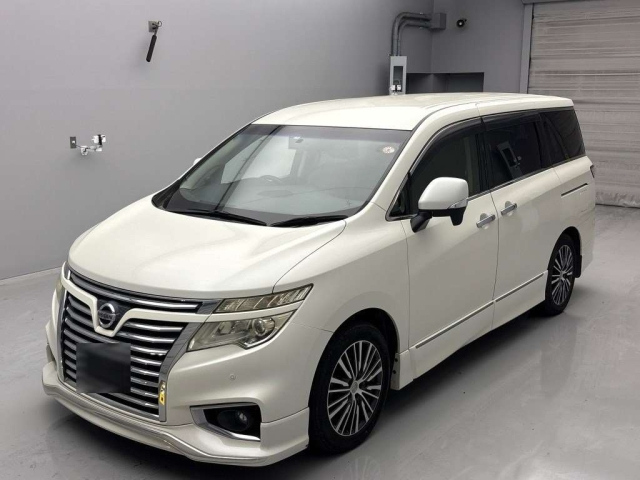 NISSAN ELGRAND 2014