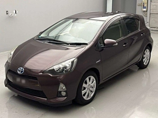TOYOTA AQUA 2014