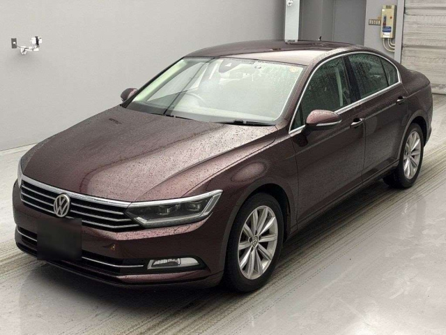 VOLKSWAGEN PASSAT 2015