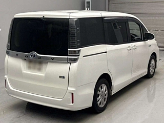 TOYOTA VOXY 2020