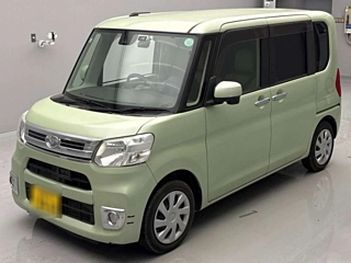 DAIHATSU TANTO 2015