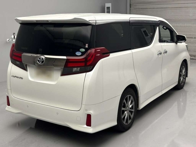 TOYOTA ALPHARD 2017