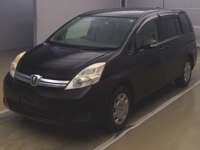 TOYOTA ISIS 2013