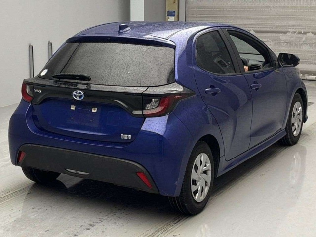 TOYOTA YARIS 2021