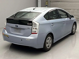 TOYOTA PRIUS 2010