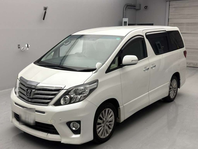 TOYOTA ALPHARD 2013
