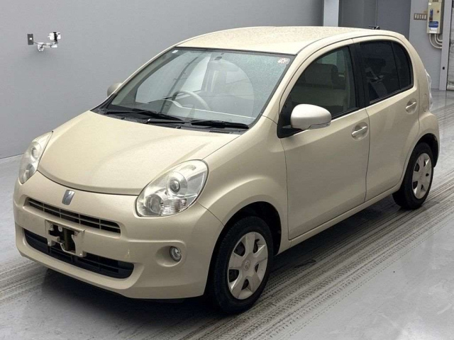 TOYOTA PASSO 2010