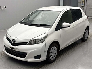 TOYOTA VITZ 2012