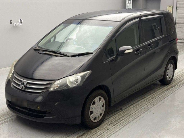HONDA FREED 2011