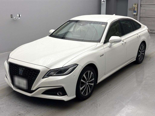 TOYOTA CROWN 2020