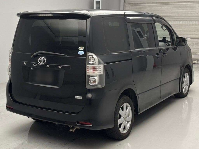 TOYOTA VOXY 2008