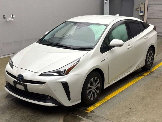 TOYOTA PRIUS 2019