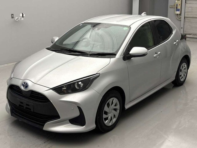 TOYOTA YARIS 2021