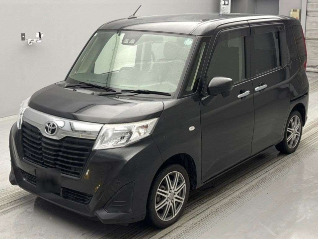 TOYOTA ROOMY 2019