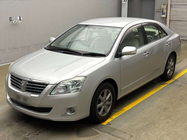 TOYOTA PREMIO 2012