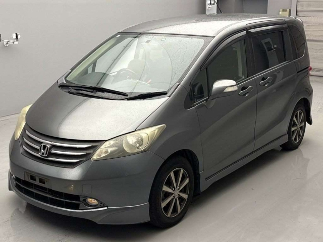 HONDA FREED 2009