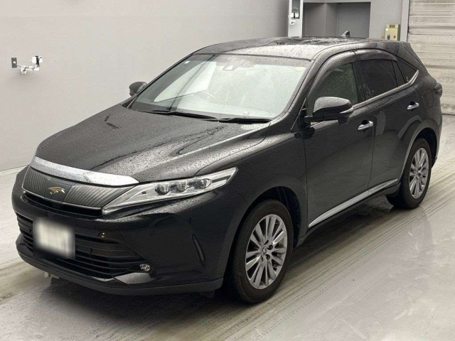 TOYOTA HARRIER 2020