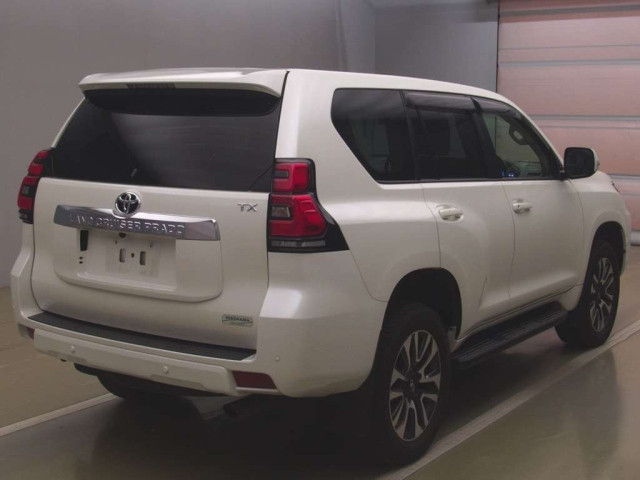 TOYOTA LAND CRUISER PRADO 2022