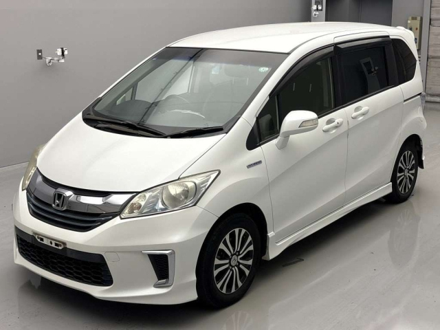 HONDA FREED 2014