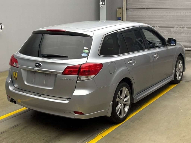 SUBARU LEGACY 2012