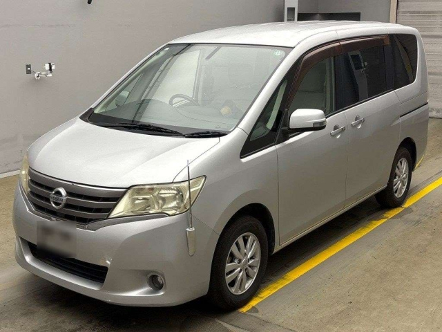 NISSAN SERENA 2011