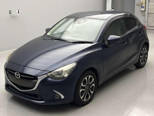 MAZDA DEMIO 2017