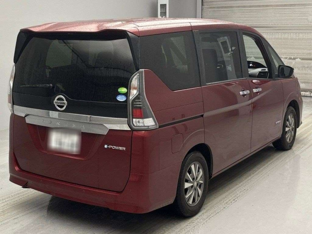 NISSAN SERENA 2019