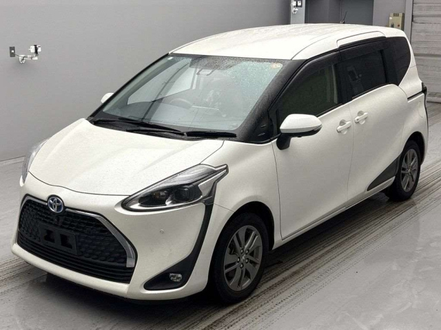 TOYOTA SIENTA 2021