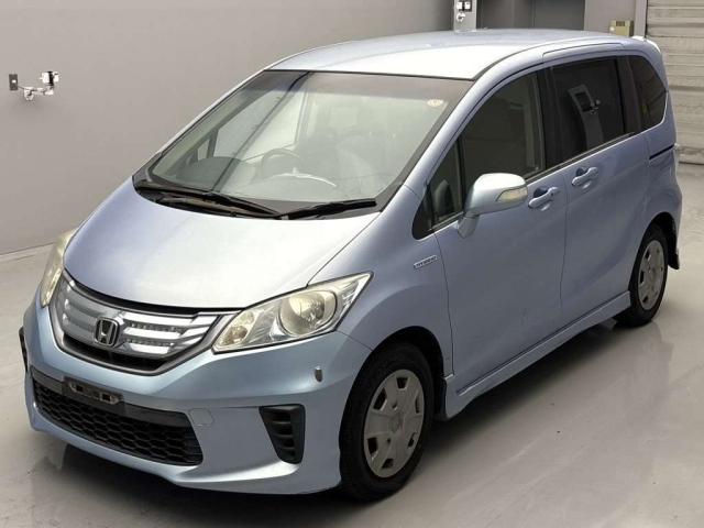 HONDA FREED 2012