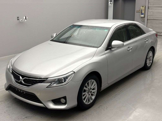 TOYOTA MARK X 2013