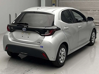 TOYOTA YARIS 2021